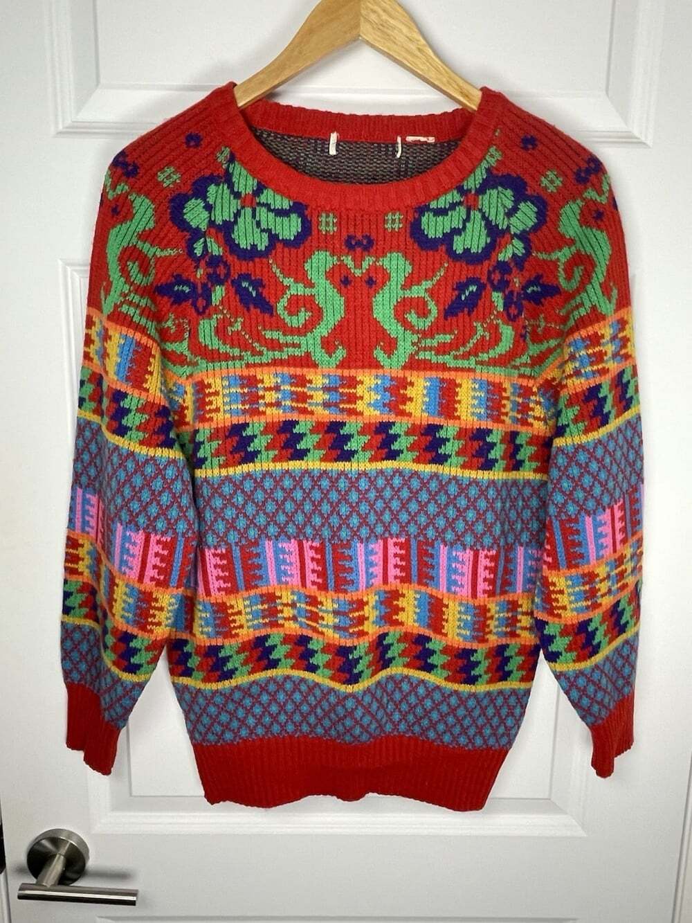 Vintage 70s/80s Fun Colorful Trippy Hippie Floral Knit Pullover Sweater Crewneck